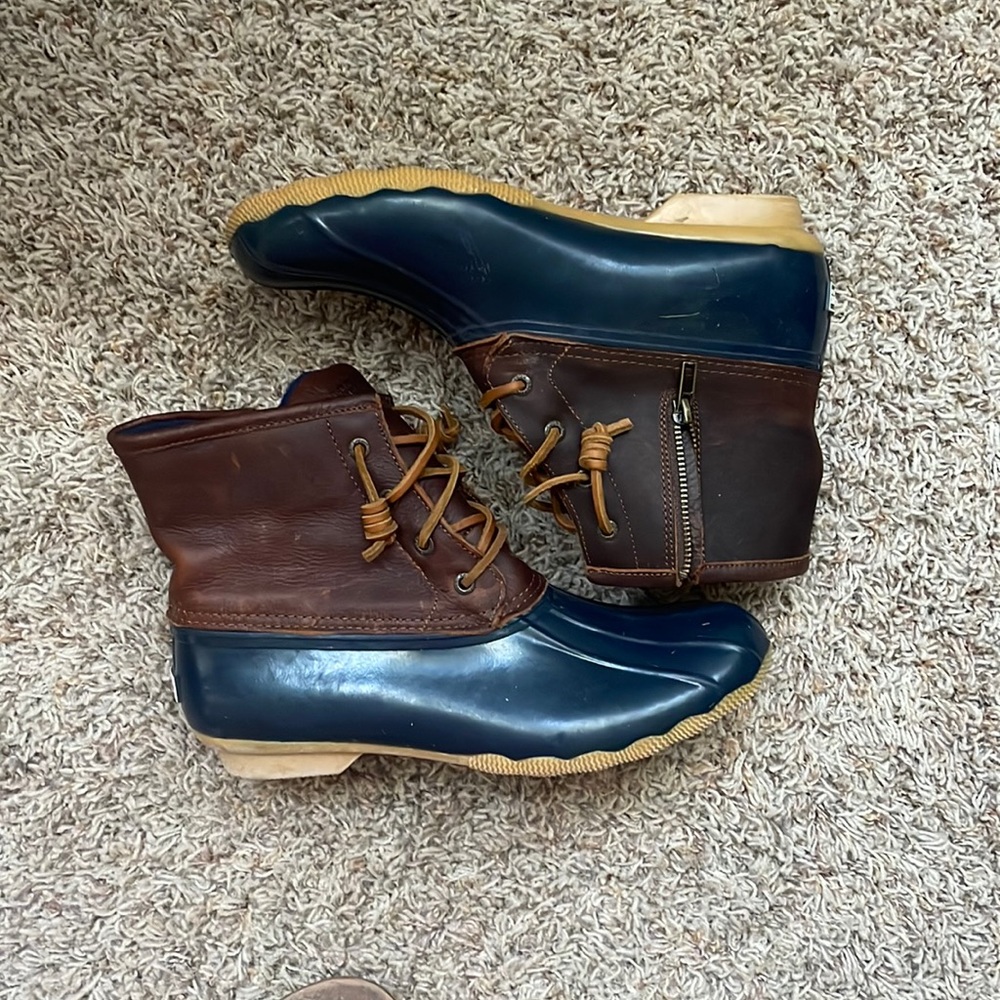 Sperry ankle rain boots